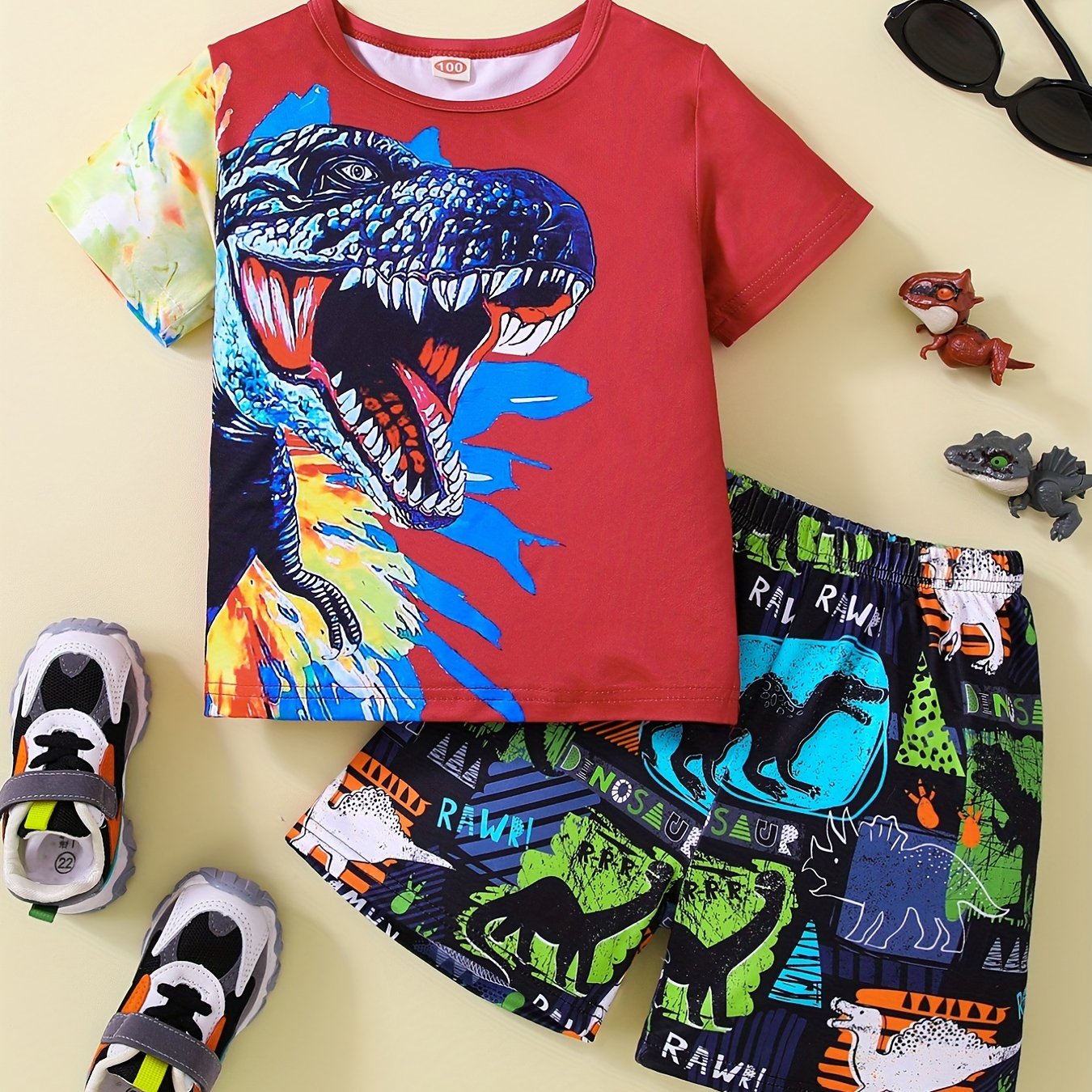 Boys Dinosaur Casual Outfit Round Neck T-shirt.