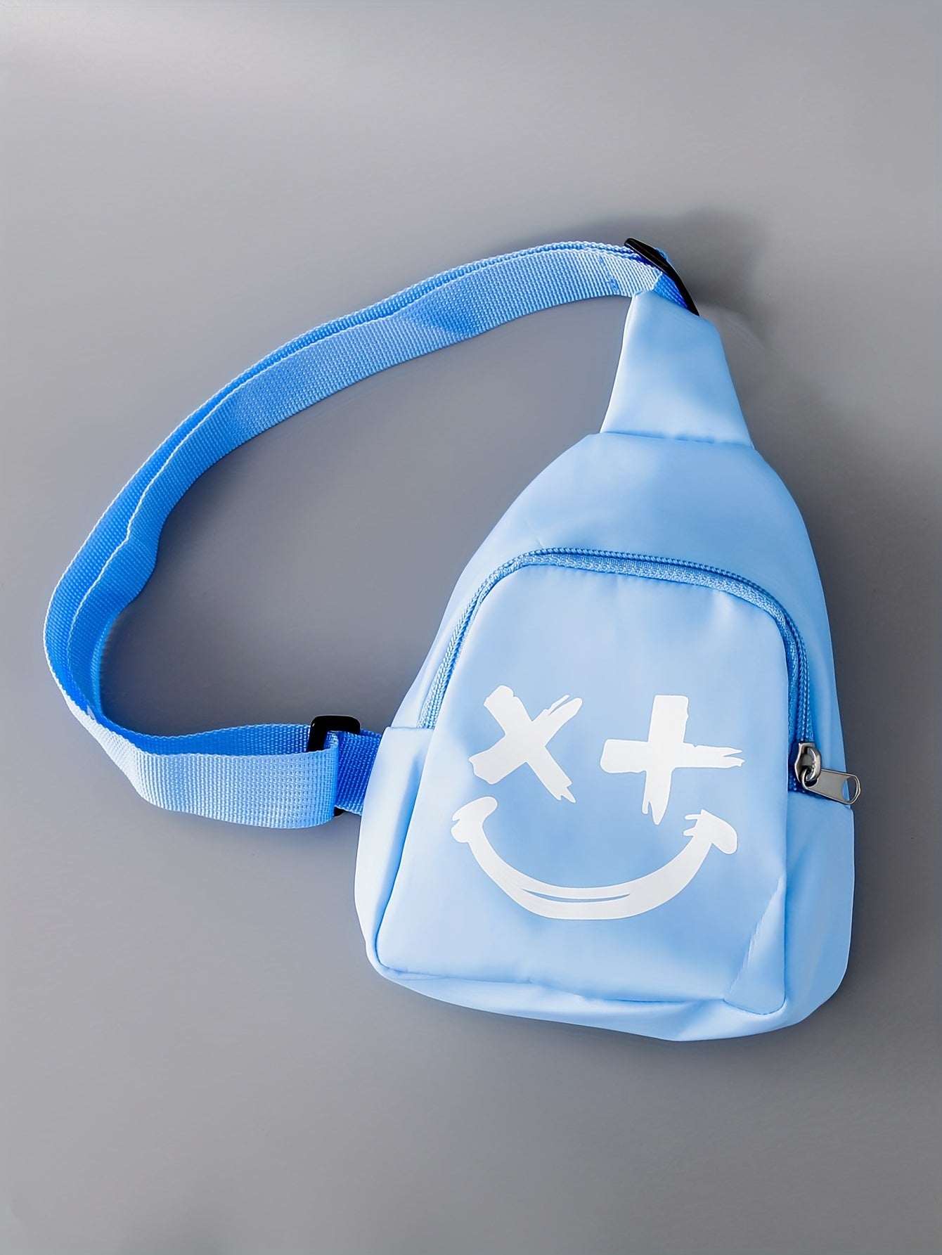 3pcs Boys Casual Solid Short Sleeve T-shirt & Smile Face Print Shorts.