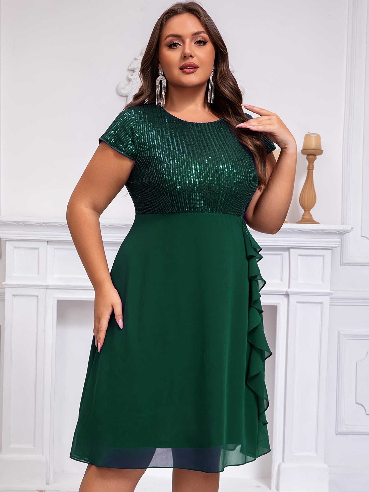 Women'S Plus-Size Chiffon Dress with Sequin Patchwork