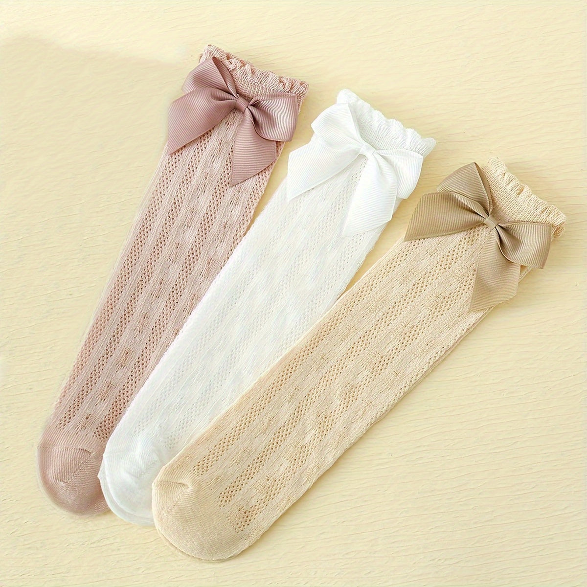 1/3 Pairs Of Girl's Cute Knee-High Socks with A Big Bow,/MH