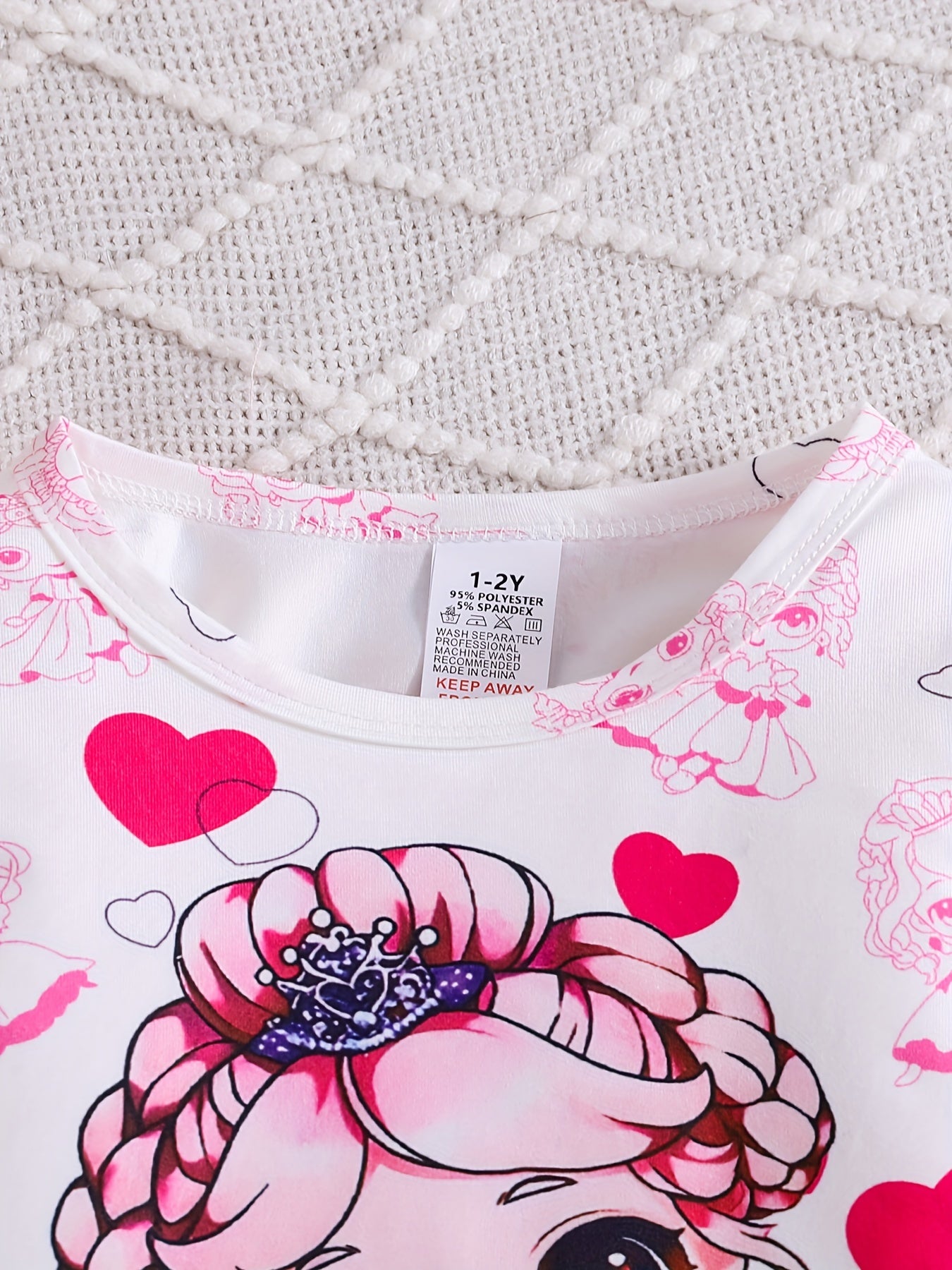 Girls' 2-Piece Pajama Set, Fashionable Princess Heart Print, Long Sleeves .