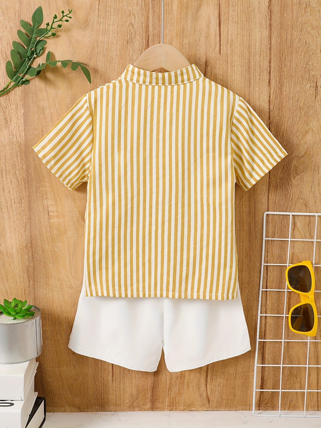 Boys Striped Casual Outfit Short Sleeves Stand Collar Shirt .
