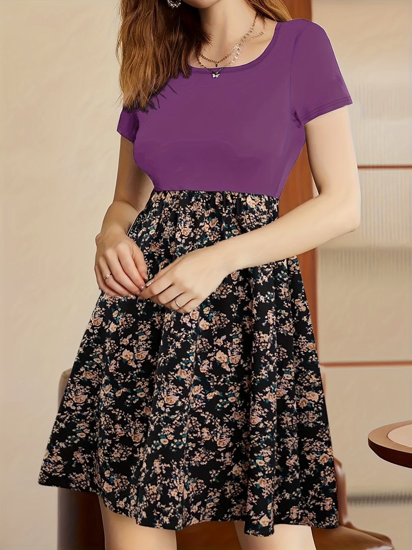 Vibrant Floral Print Crew Neck Dress - Short Sleeve,/MH