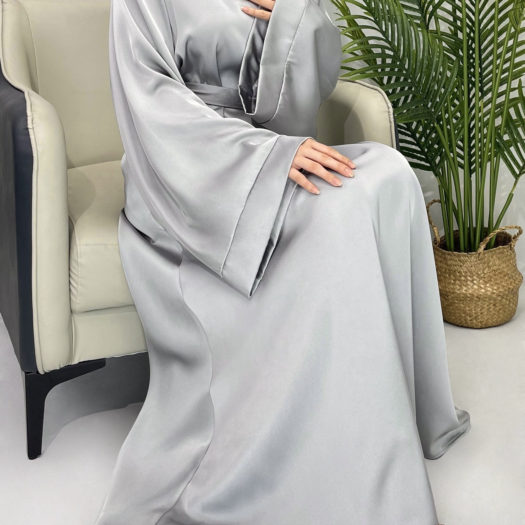 Solid Maxi Kaftan Abaya, Modest Crew Neck Long Sleeve ./MH