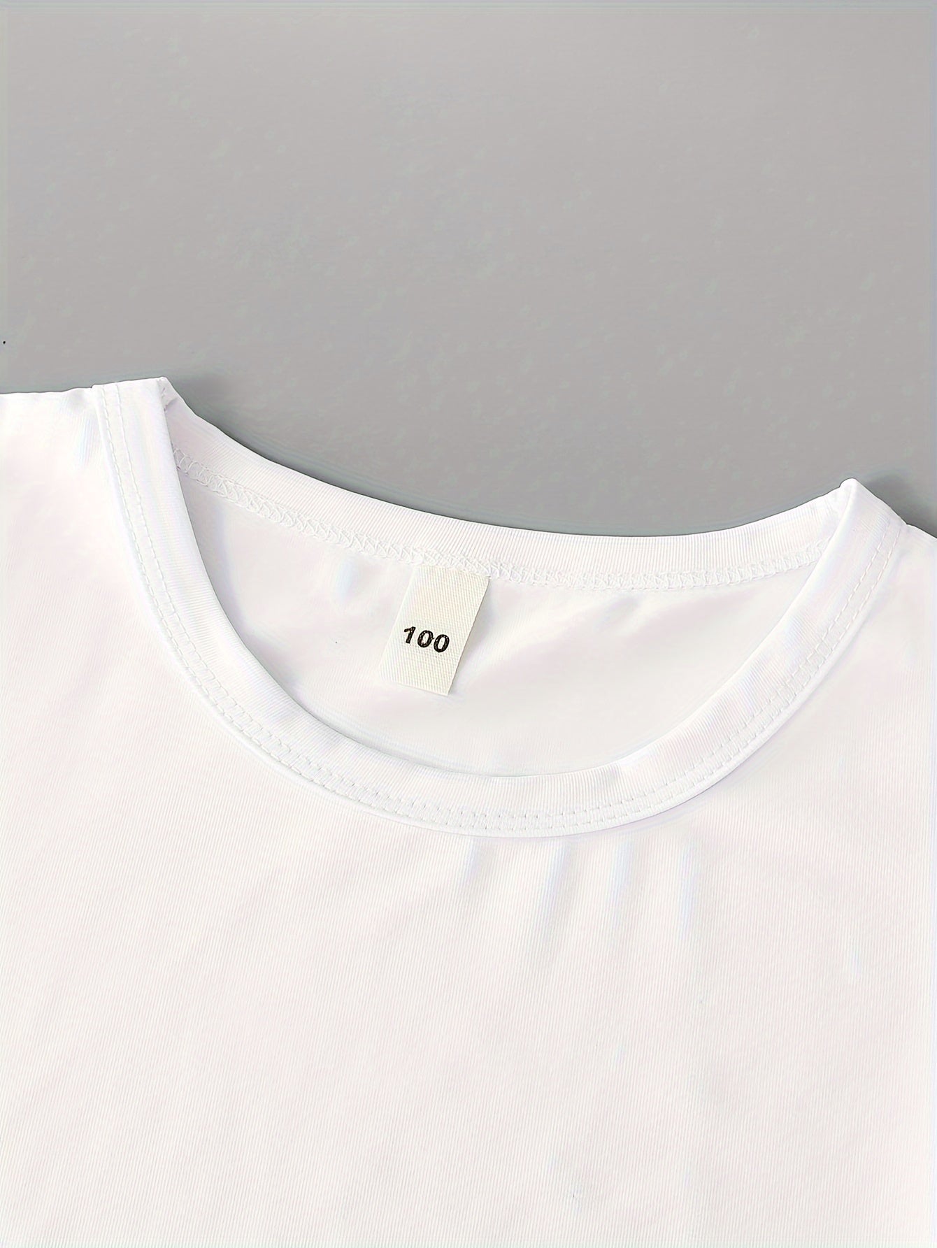 3pcs Boys Casual Solid Short Sleeve T-shirt & Smile Face Print Shorts.