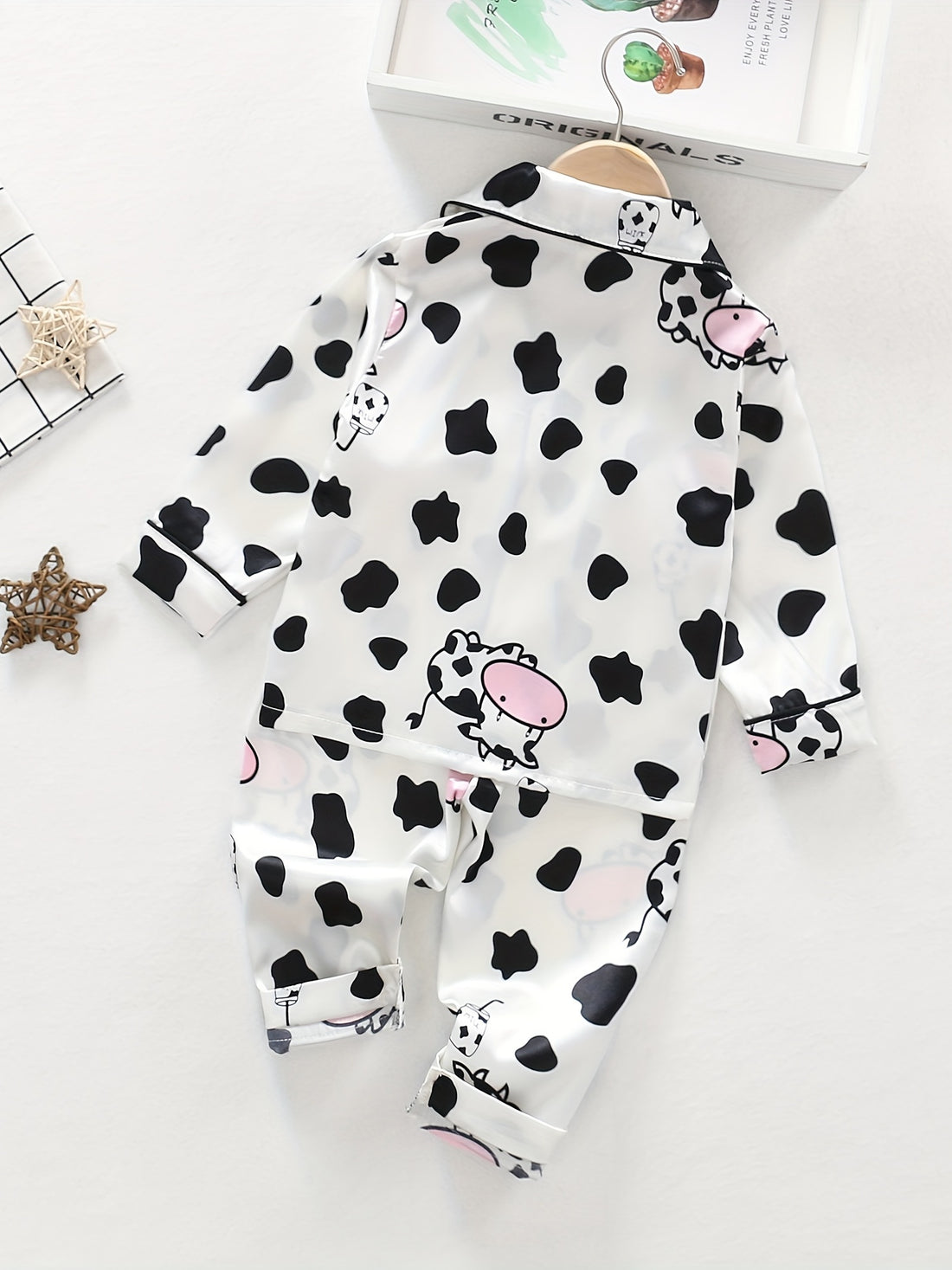 Cow Pattern Kid's Pajamas 2pcs, Long Sleeve Top
