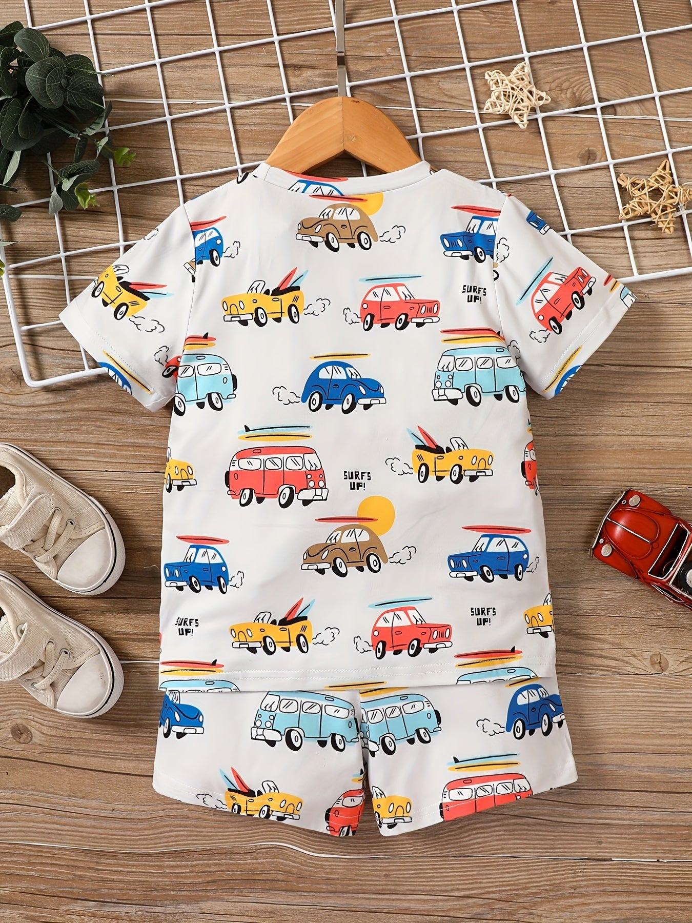 Car Full Body Print T-shirt & Elastic Waistband Shorts Set,