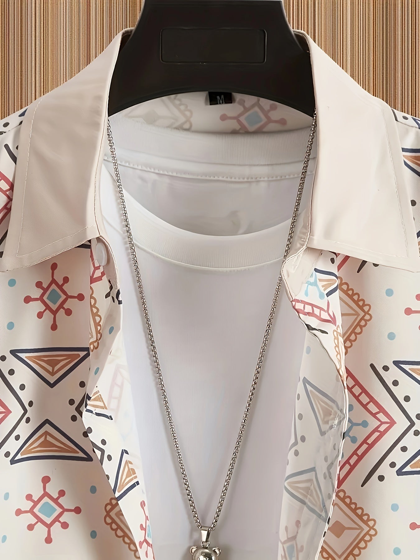 Men's Retro Bohemian Style Pattern Short Sleeve .