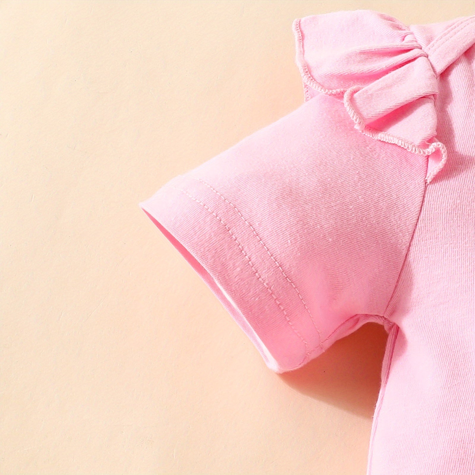 3pcs Short Sleeve & Shorts Set for Newborns - "I'm Daddy's Girl"