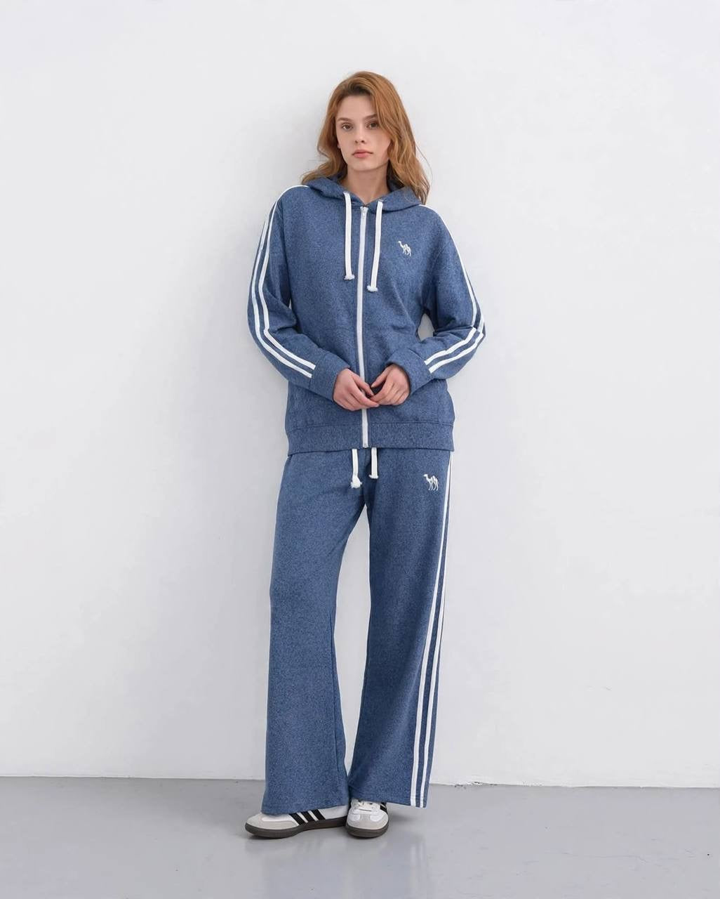 Outline Women’s Tracksuit Set | MH Edition