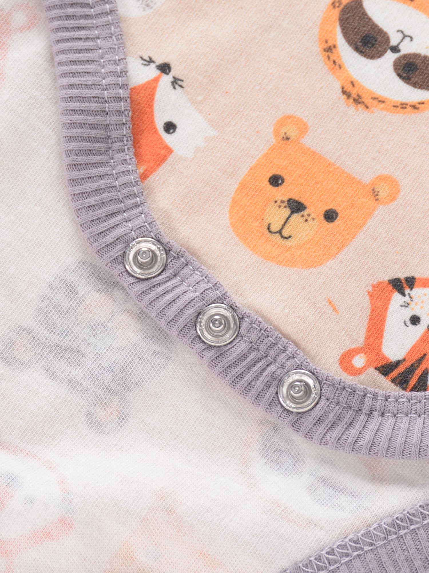 Newborn Baby Short Sleeve One-Piece Suit 4pcs Set .