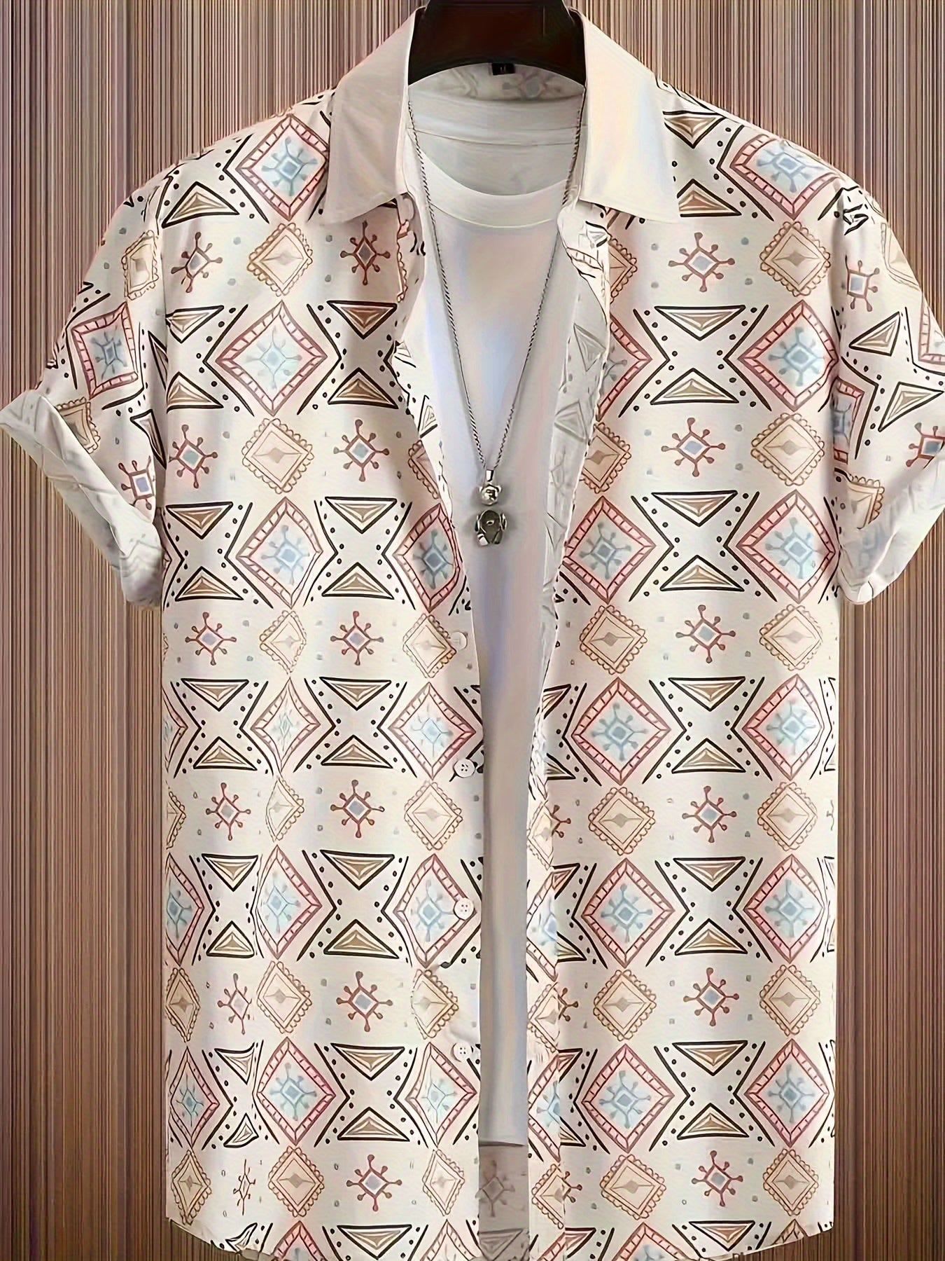 Men's Retro Bohemian Style Pattern Short Sleeve .