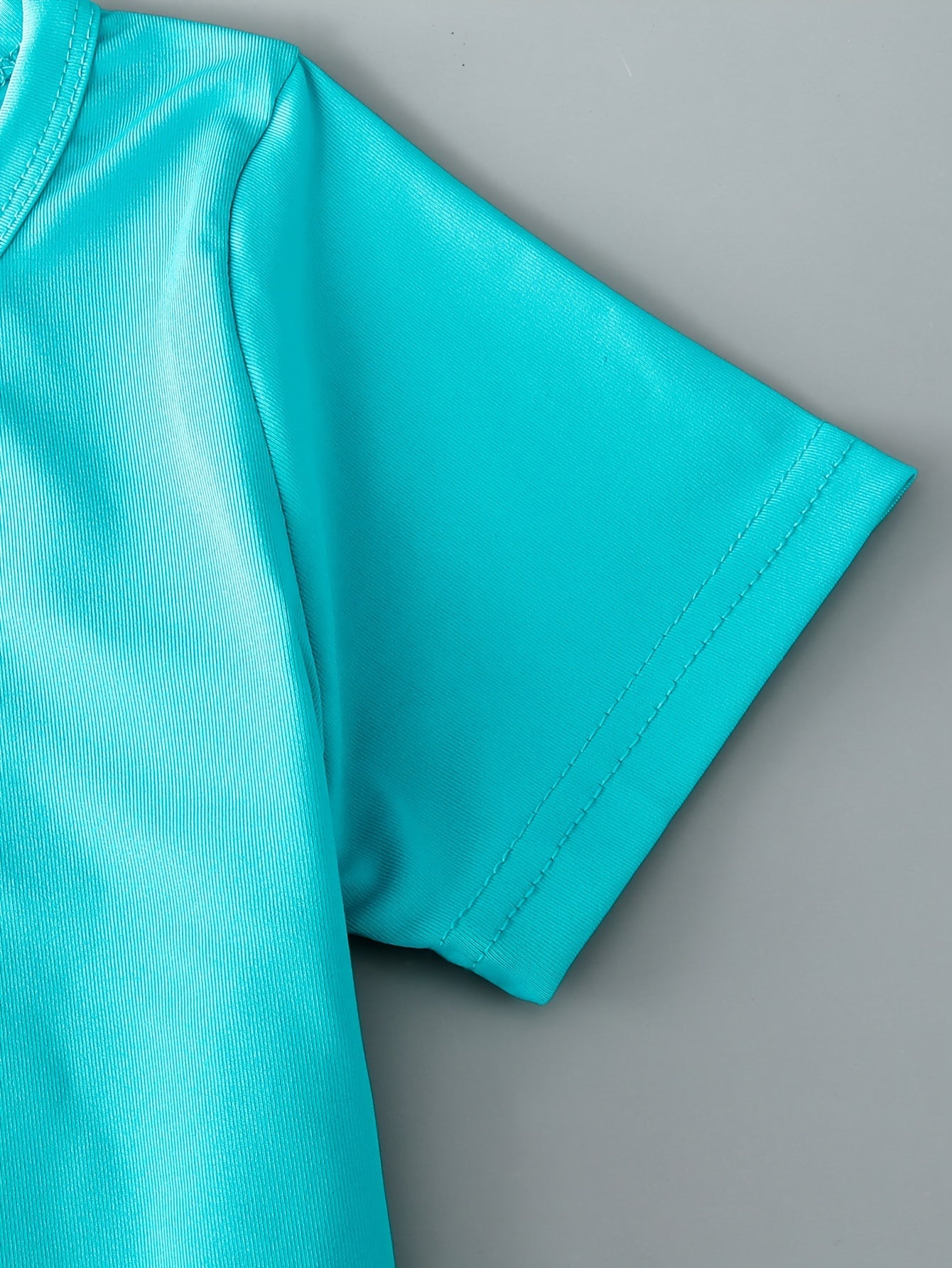 3pcs Boys Casual Solid Short Sleeve T-shirt & Smile Face Print Shorts.