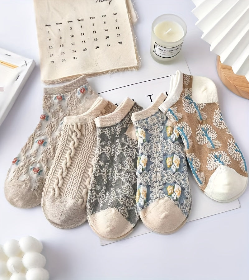 9 Pairs Vibrant Floral Print Low Cut Ankle Socks - Women's ./MH