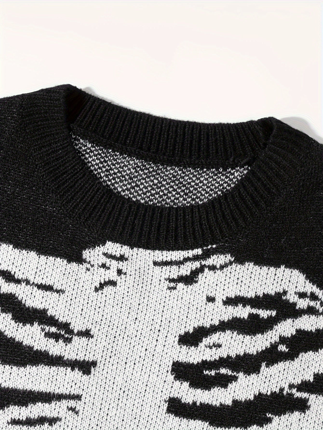 Skeleton Pattern Knitted Sweater, Men's Casual Warm Mid Stretch.