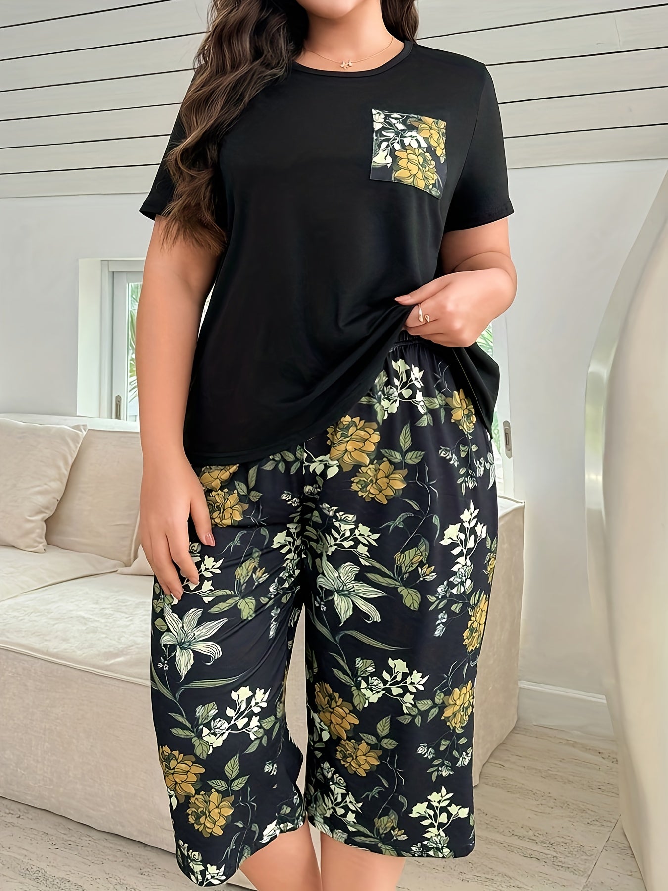 [Plus Size Pajama] Plus Size Round Neck Pocket T-Shirt ./MH