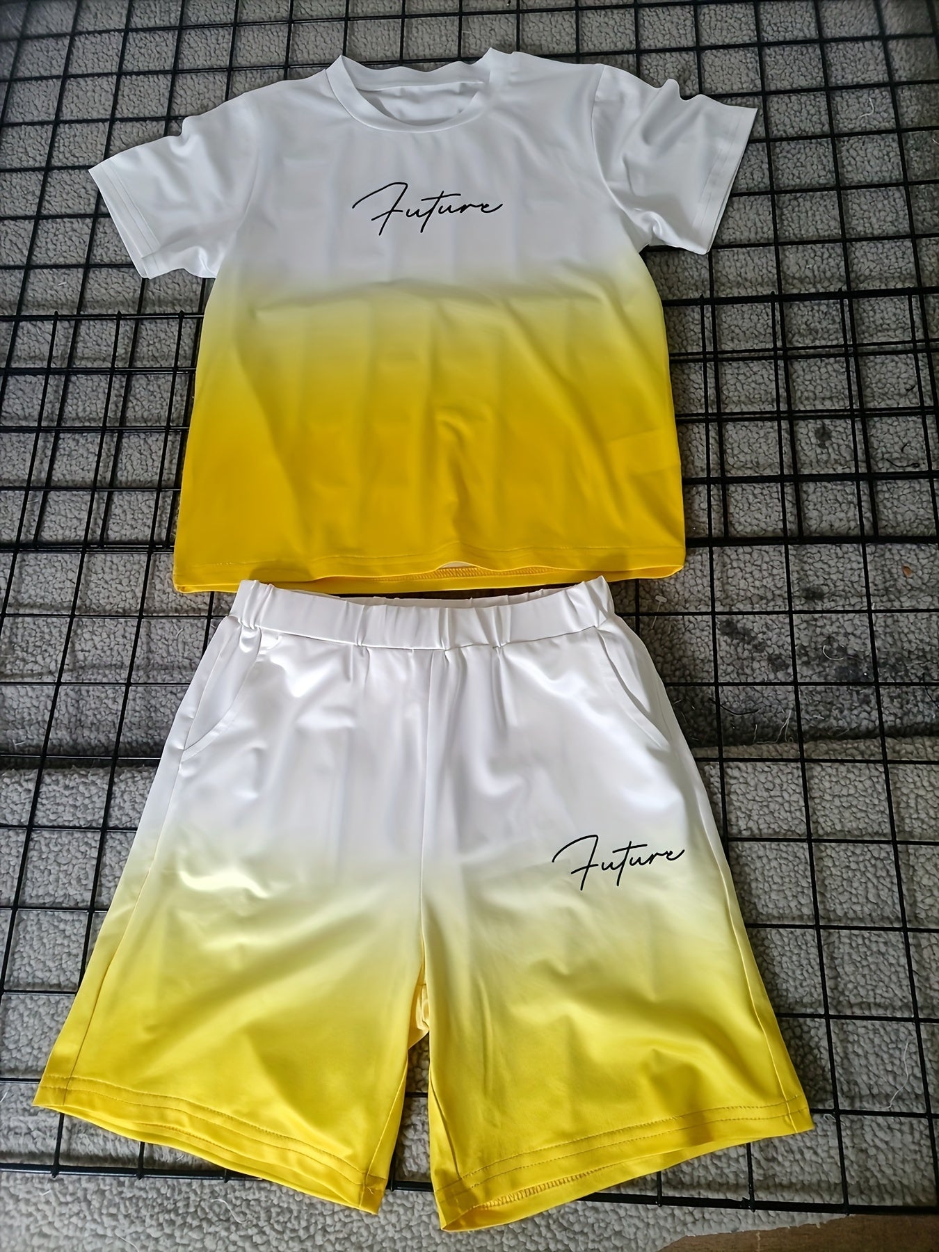 Boy's Color Gradient 2pcs, T-shirt & Shorts Set,