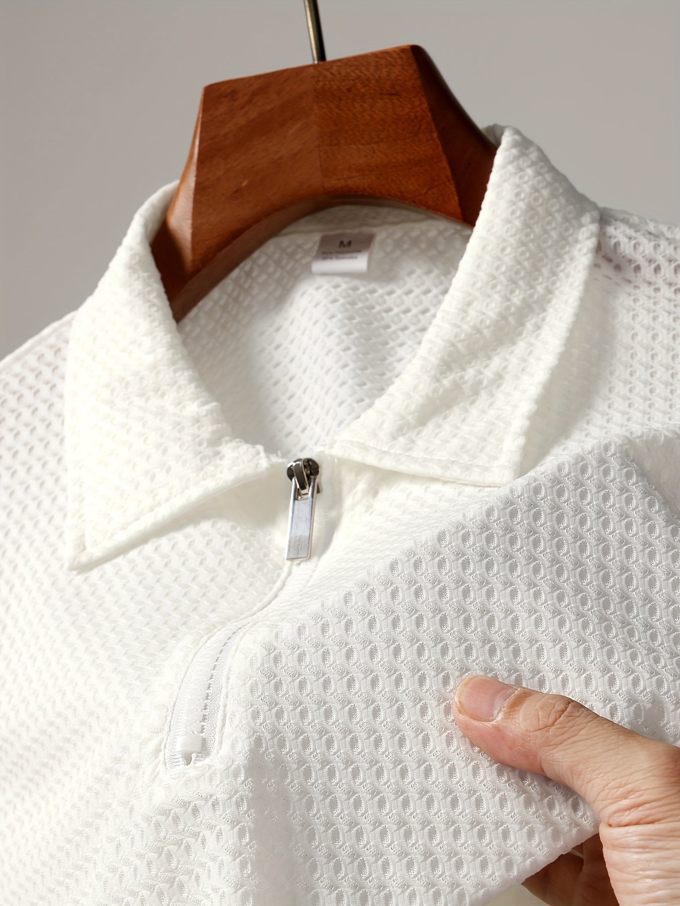 Men's Solid Color Quarter Zip Golf Shirt, Breathable Short Sleeve .