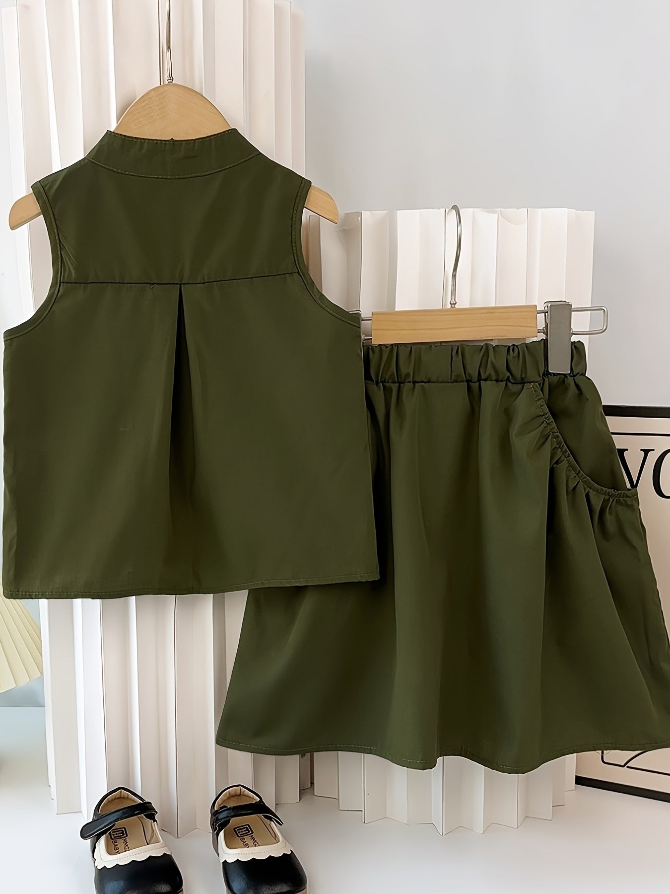 2pcs, Solid Color Sleeveless Front Button Collar Top + Pleated Skirt Set For Girls,