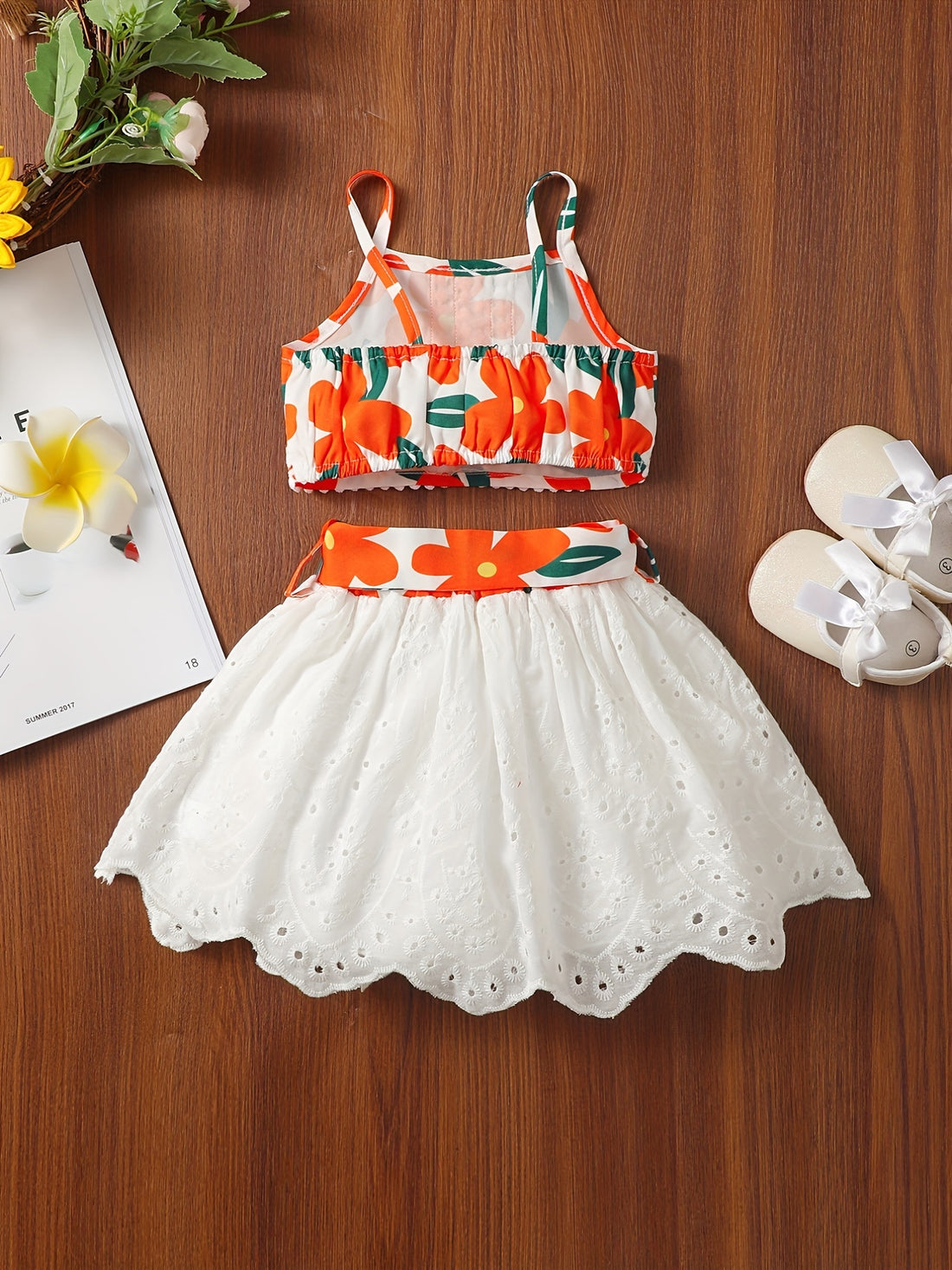 2pcs Baby Girls Cute Floral Graphic Print Camisole Top & Eyelet Belted Skirt Set Clothes