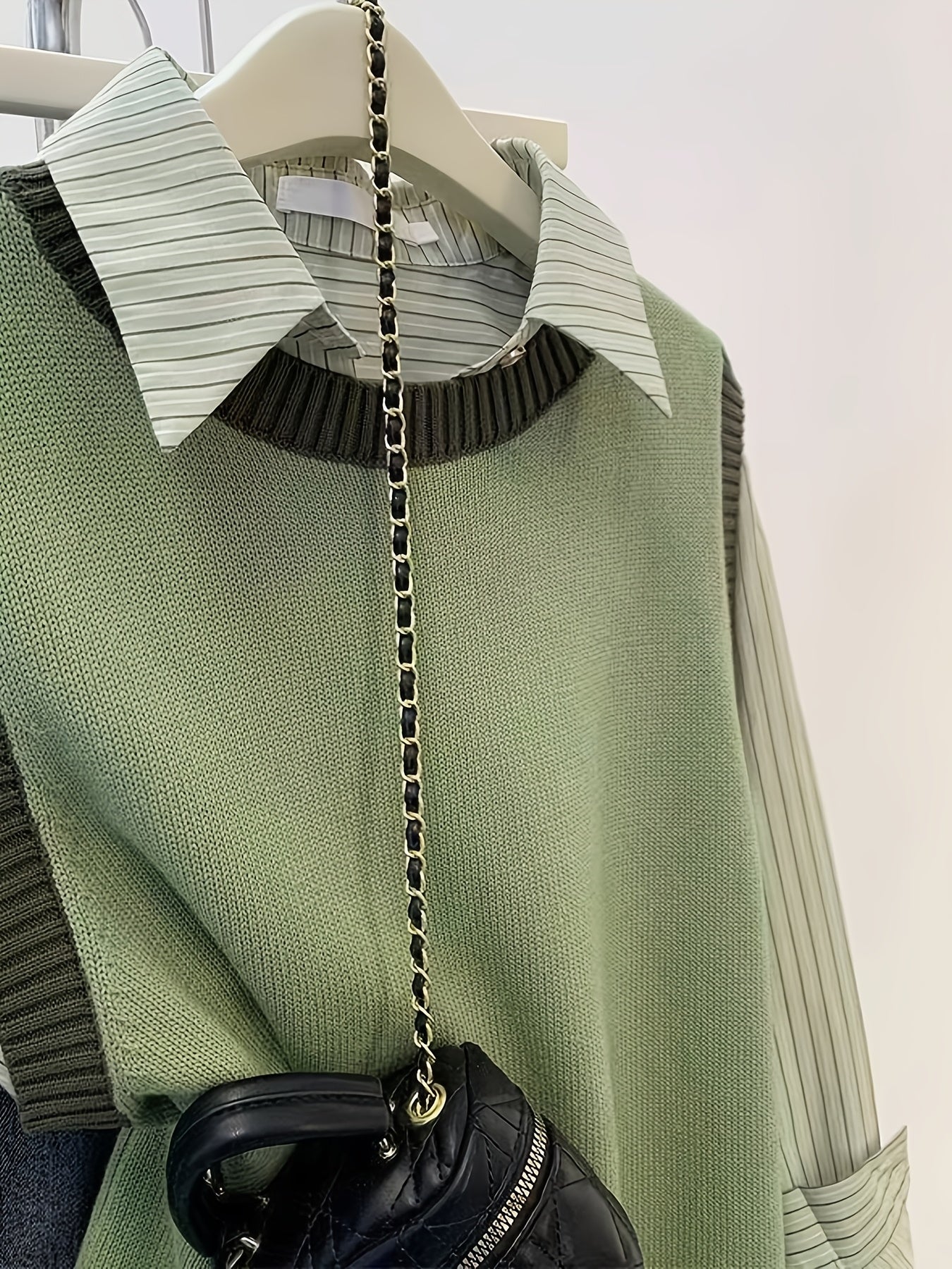 Elegant Green Knit Sweater Vest for Women .