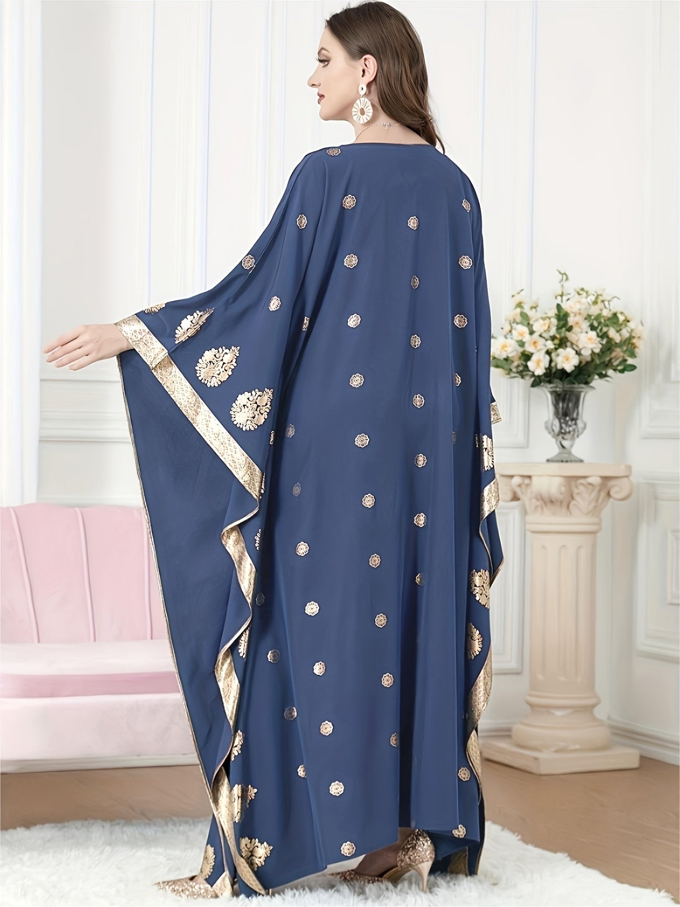 Middle Eastern Elegance Women's Floral Print Abaya./MH