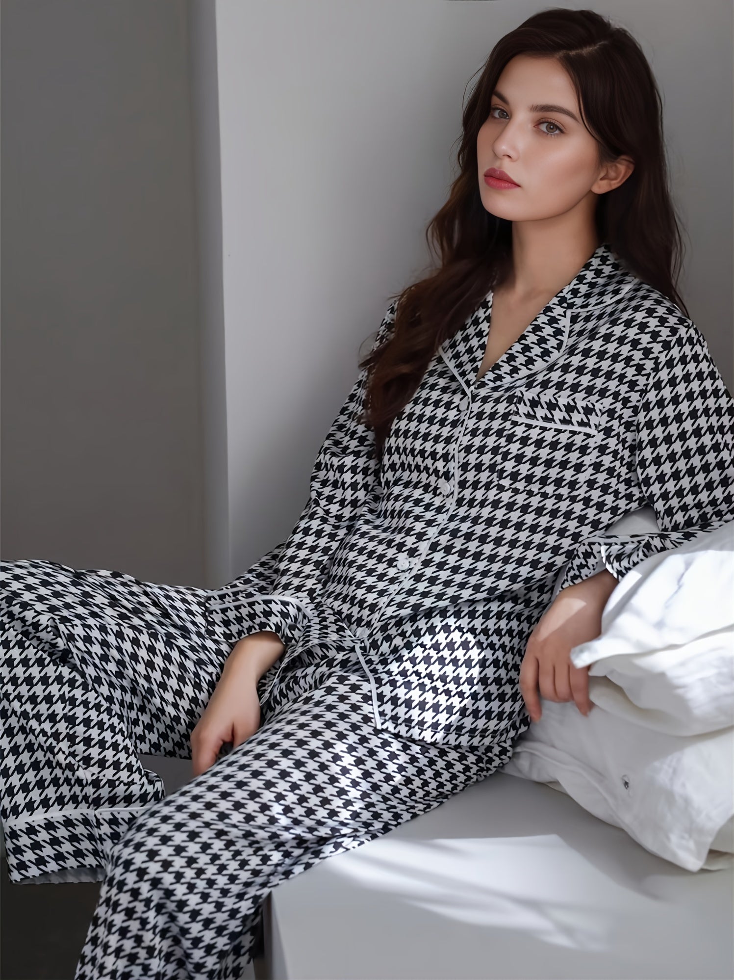 Elegant Classic Houndstooth Print Pajama Set,