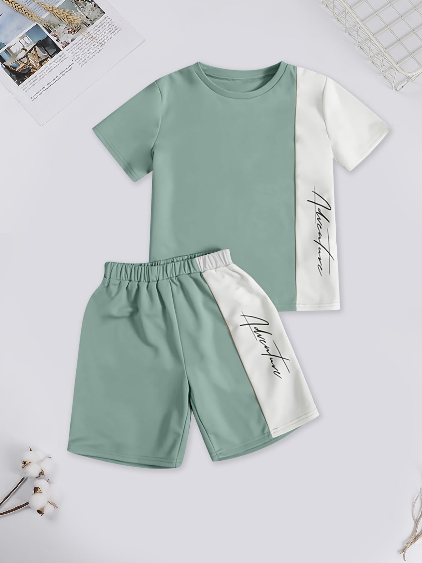 2pcs Boy's Trendy Color Block Short-sleeve Outfit,