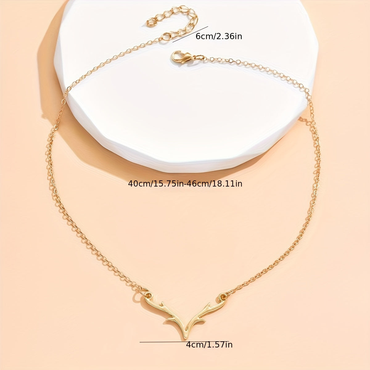 Minimalist Style Deer Shape Clavicle Necklace Elegant Neck Jewelry Gift For Women Christmas Ornament