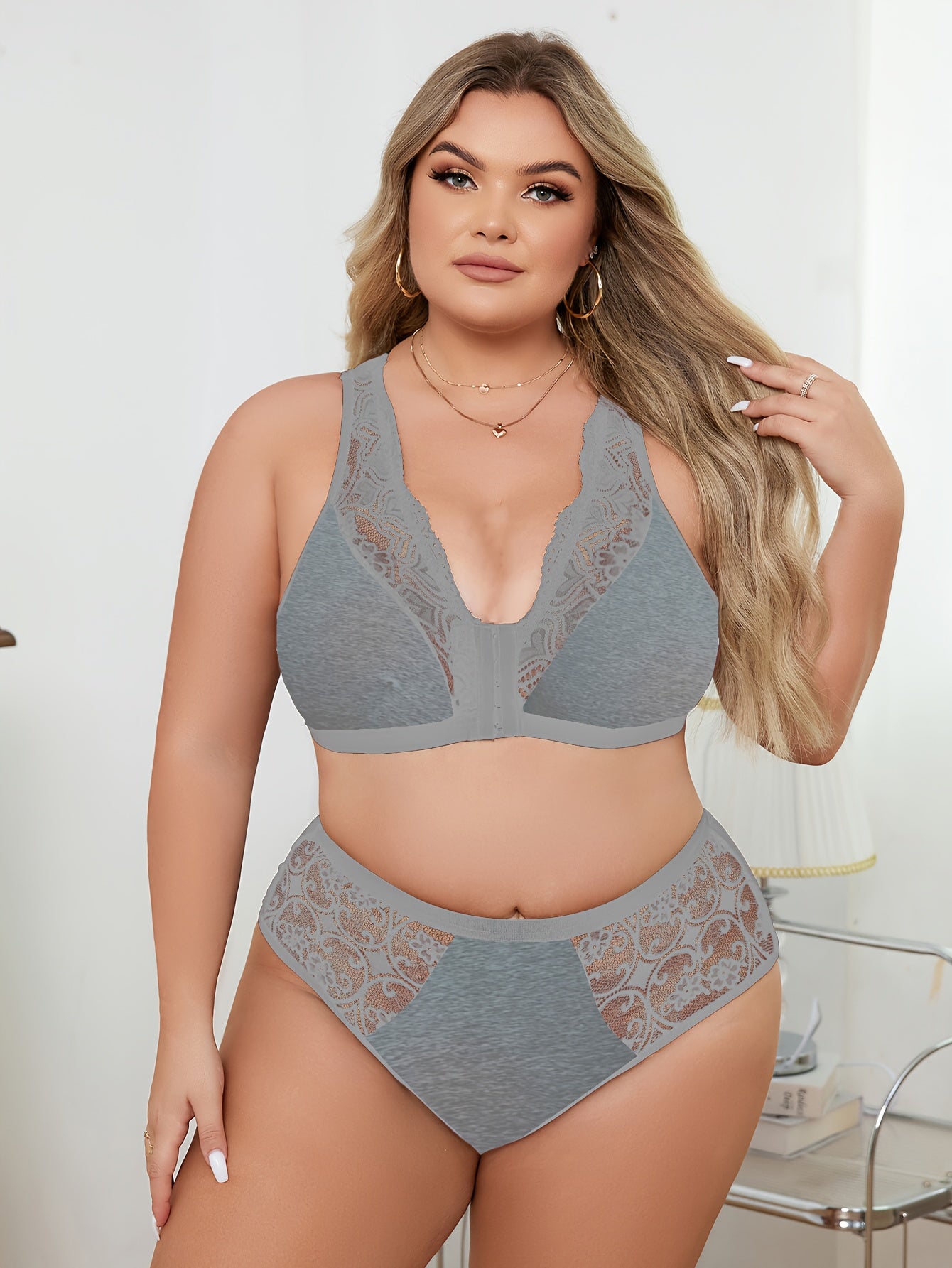 Women's Plus Size Sexy Contrast Lace Lingerie Set'/MH