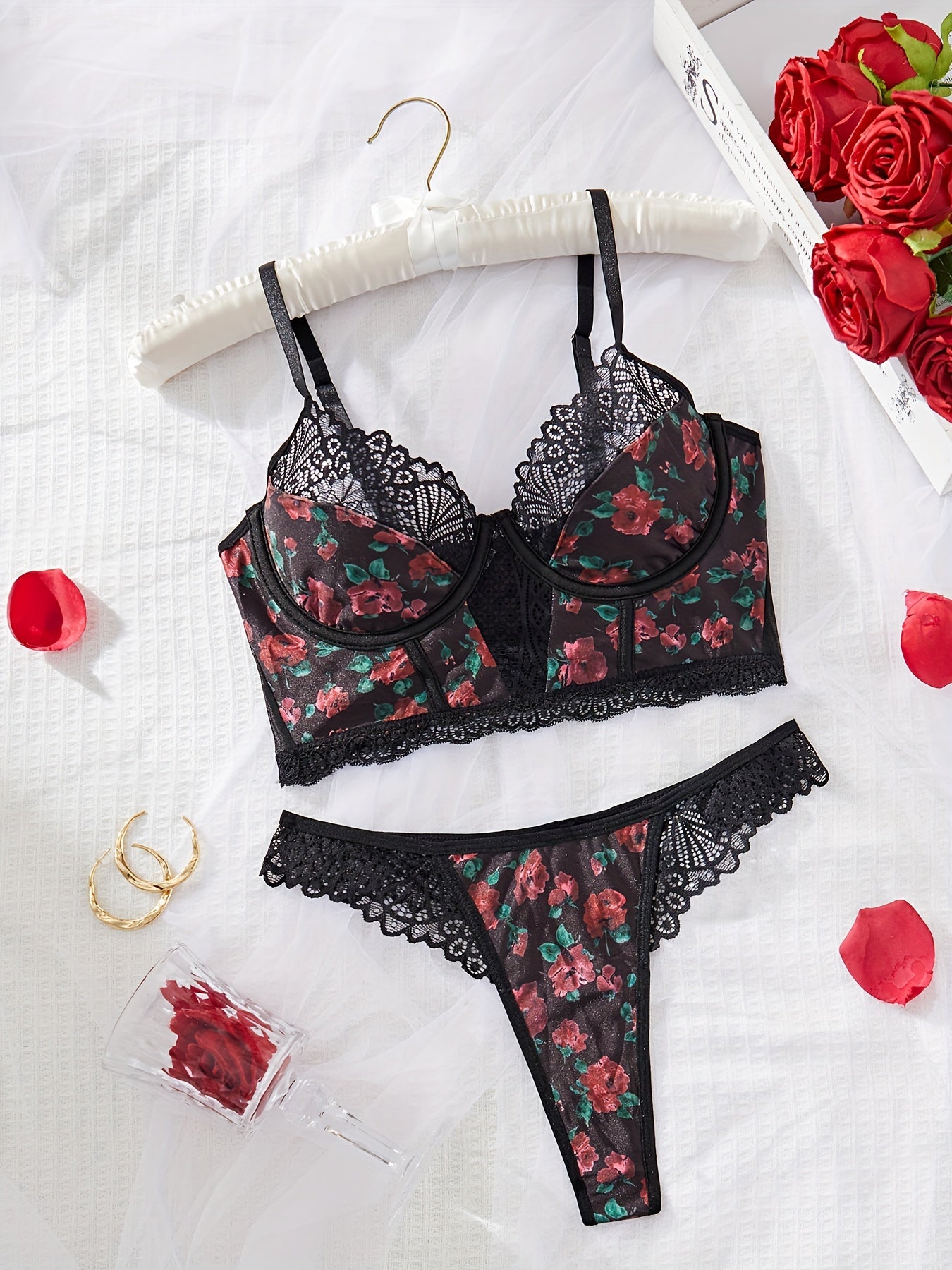Elegant Rose Print Lingerie Set, Floral Lace Detail, / MH