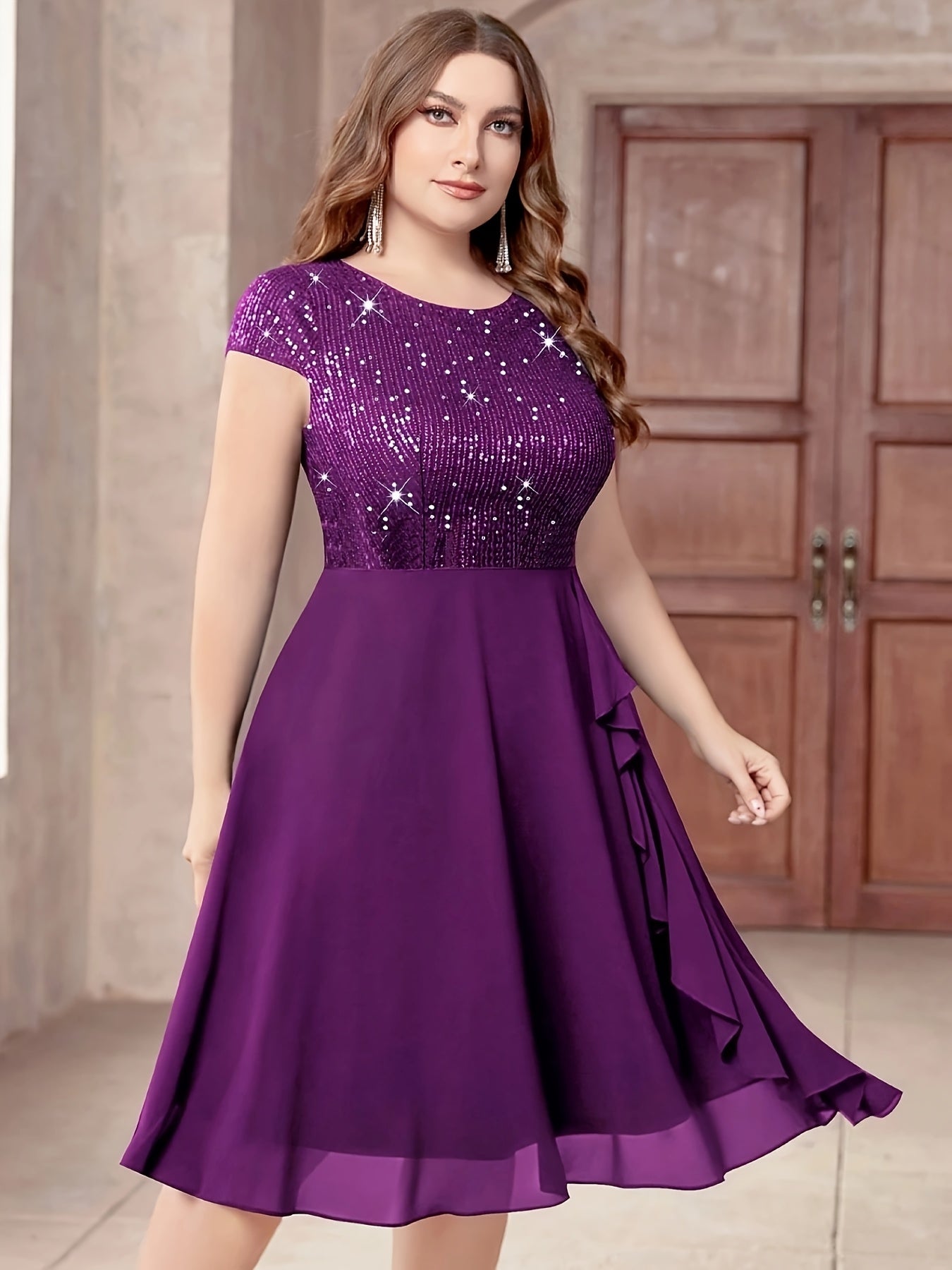 Women'S Plus-Size Chiffon Dress with Sequin Patchwork
