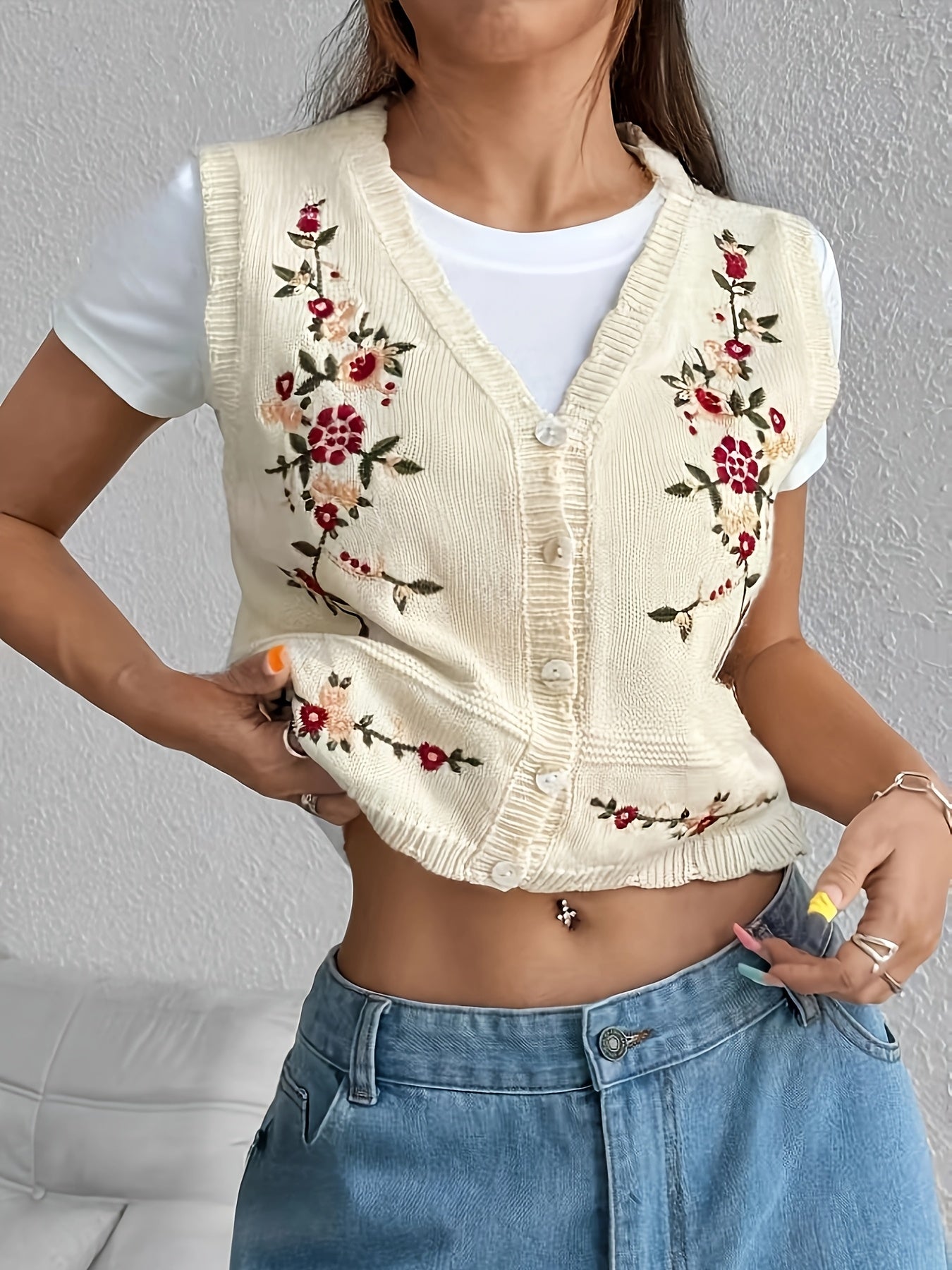 Elegant Women's Floral Embroidered V-Neck Cardigan .