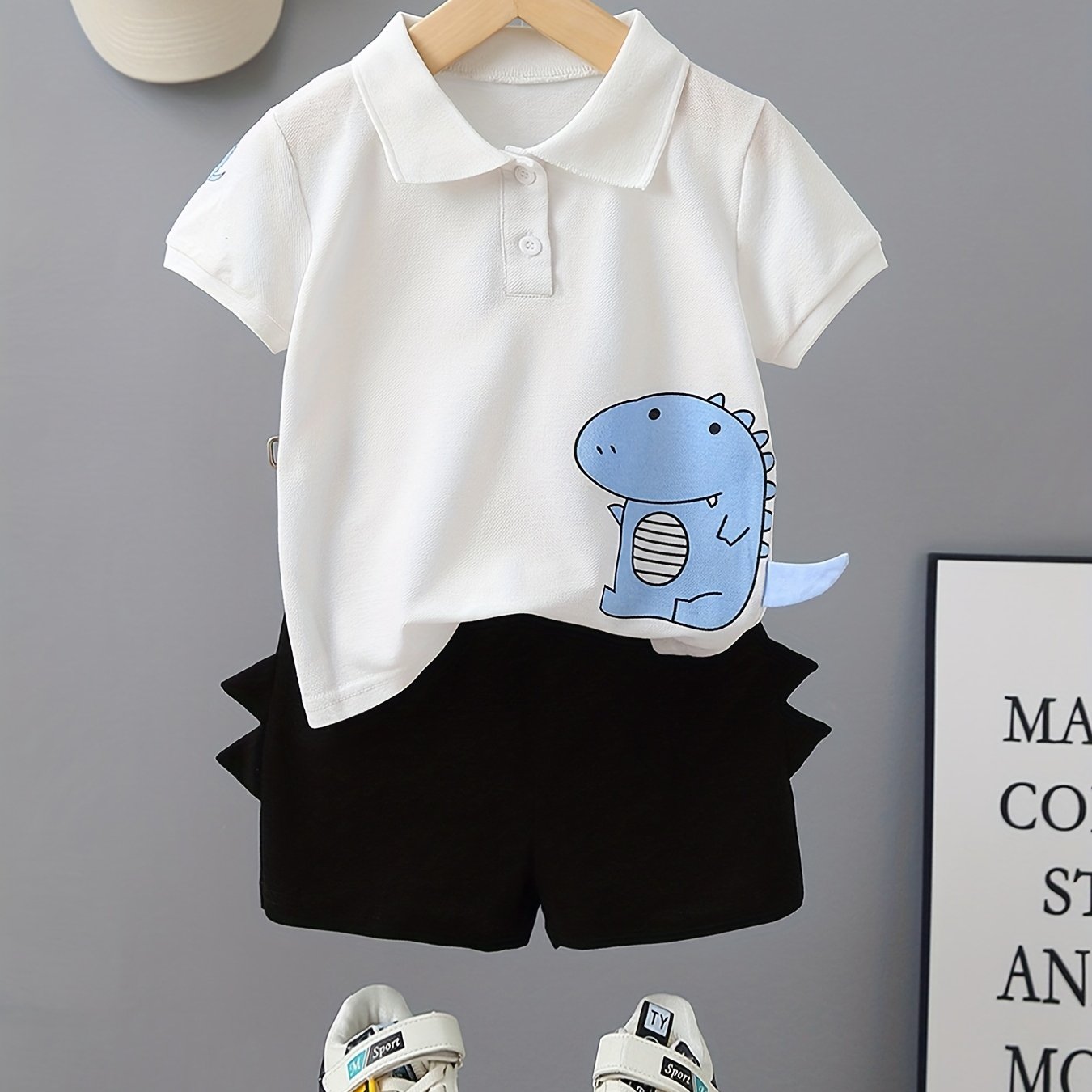 2pcs Boys Dinosaur Graphic Short Sleeve Button Shirt Tops.