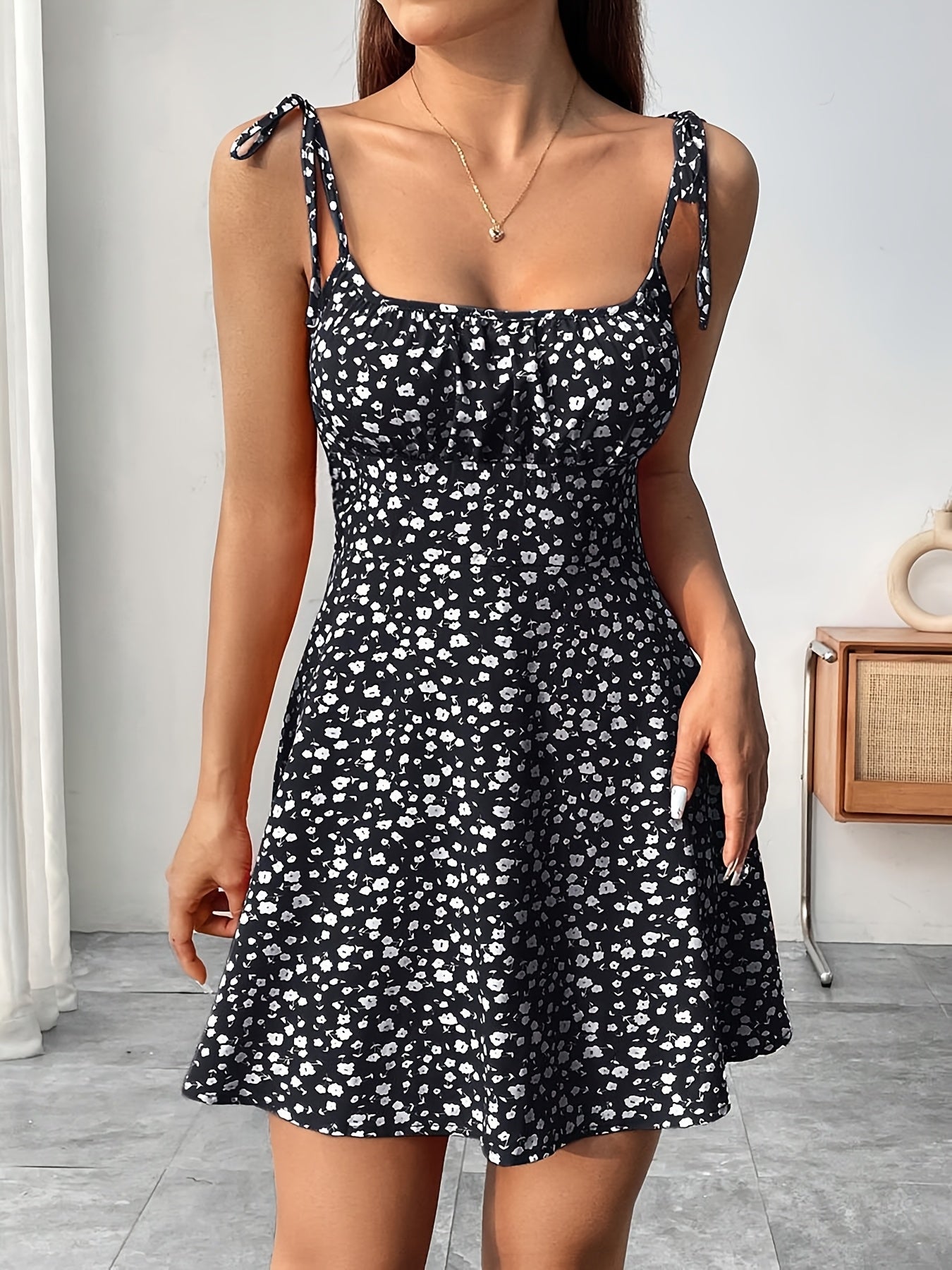 [Elegant Cami Dress] Elegant Floral Print Cami Dress |