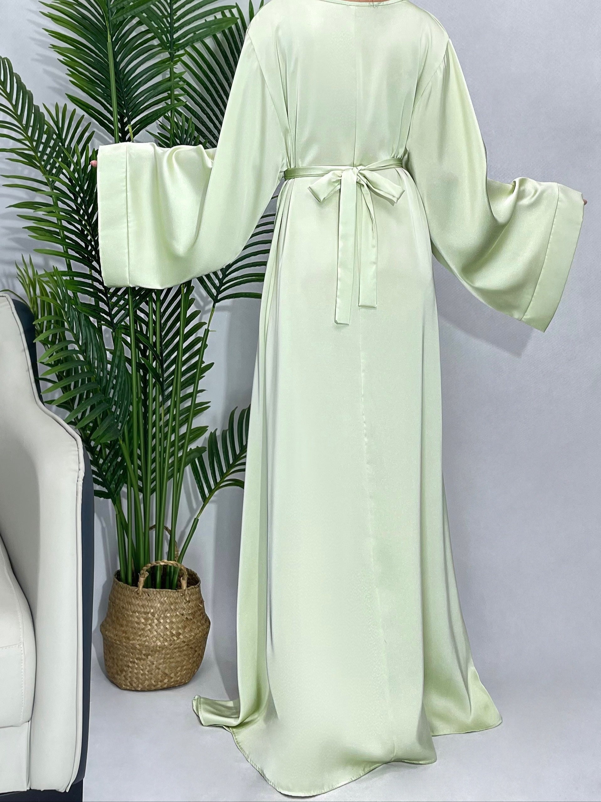 Solid Maxi Kaftan Abaya, Modest Crew Neck Long Sleeve ./MH