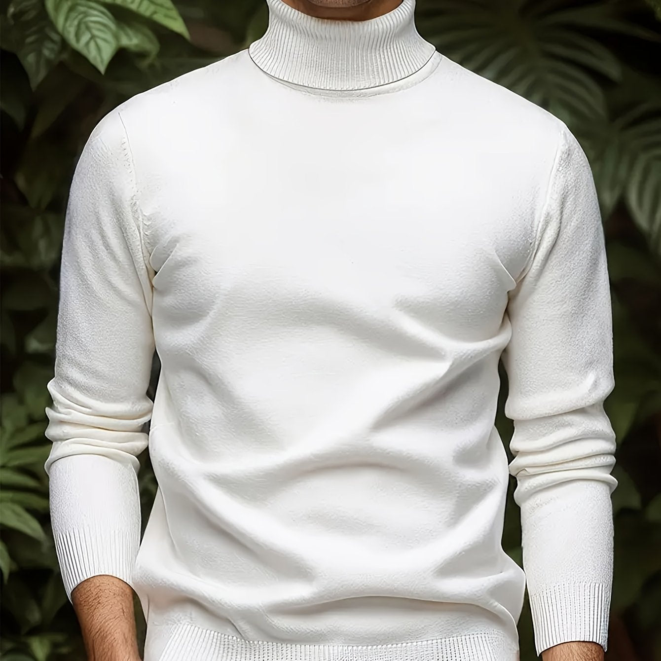 Men's Casual Solid Color Turtleneck Sweater .