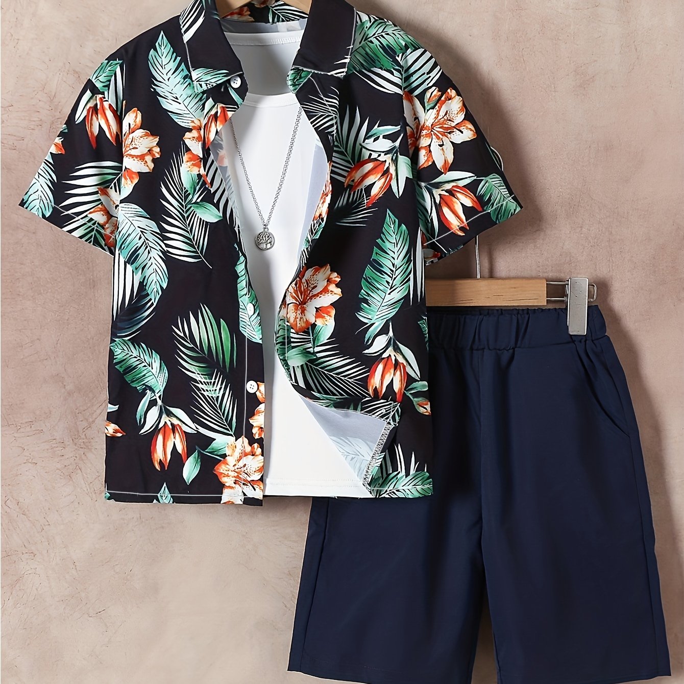 Boys Flower And Leaf Print Casual Outfit Short Sleeves Shirt & Shorts.