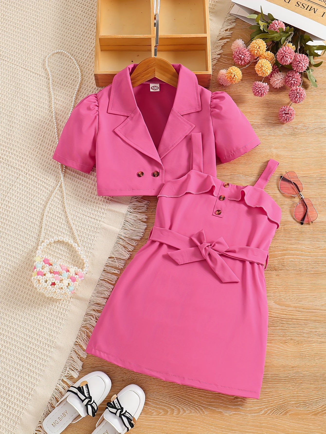2pcs Girls Fashion Solid Non Stretch Puff Sleeve Double Button Blazer.