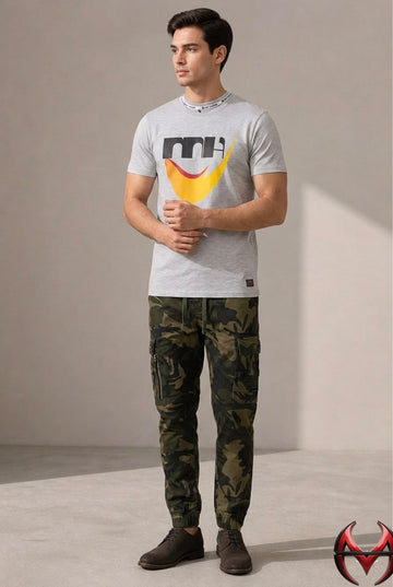 Men’s Signature Graphic Tee & Camo Cargo Jogger Set – Urban Streetwear Collection | Sizes S-30-XL-38 ) MH