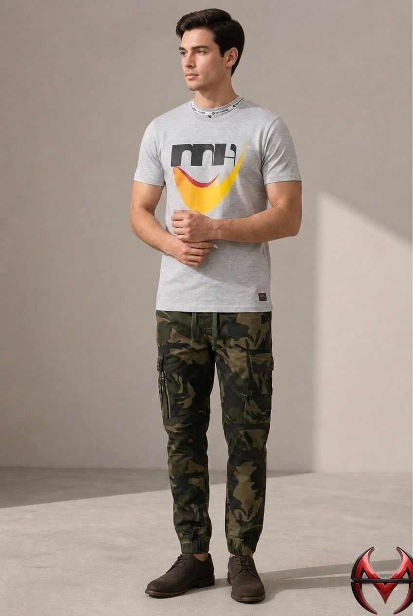 Men’s Signature Graphic Tee & Camo Cargo Jogger Set – Urban Streetwear Collection | Sizes S-30-XL-38 ) MH