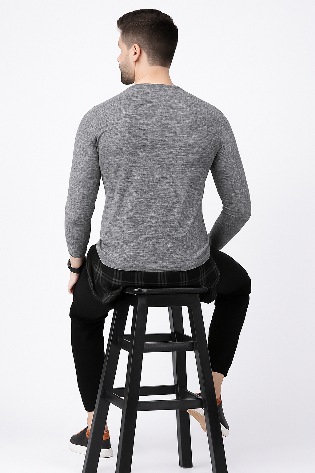 Men’s 7-Button Henley Long Sleeve T-Shirt – Light Grey Heather/ MH