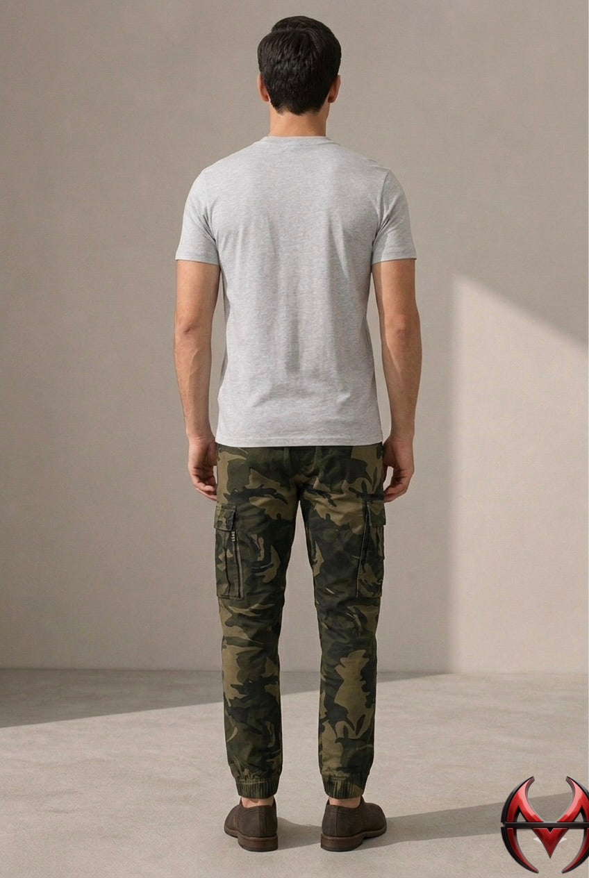 Men’s Signature Graphic Tee & Camo Cargo Jogger Set – Urban Streetwear Collection | Sizes S-30-XL-38 ) MH