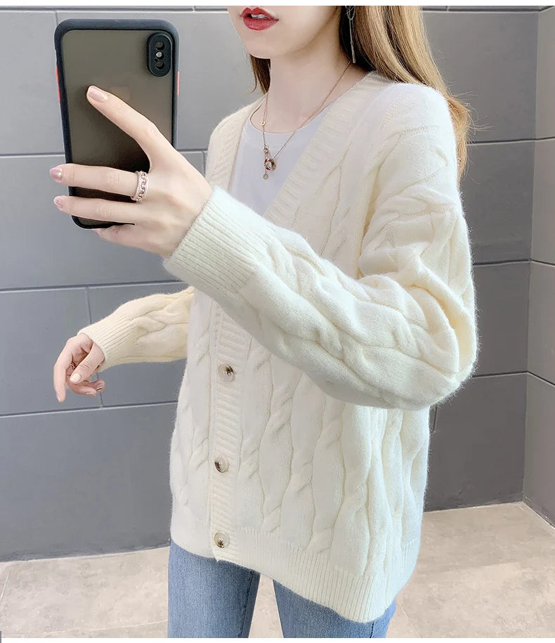 Women's Knitted Cardigan Sweater Loose Fashion .