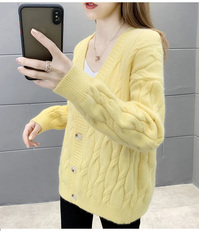Women's Knitted Cardigan Sweater Loose Fashion .