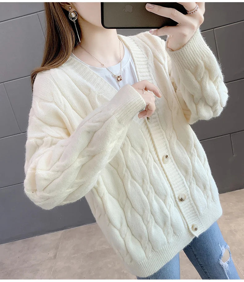 Women's Knitted Cardigan Sweater Loose Fashion .