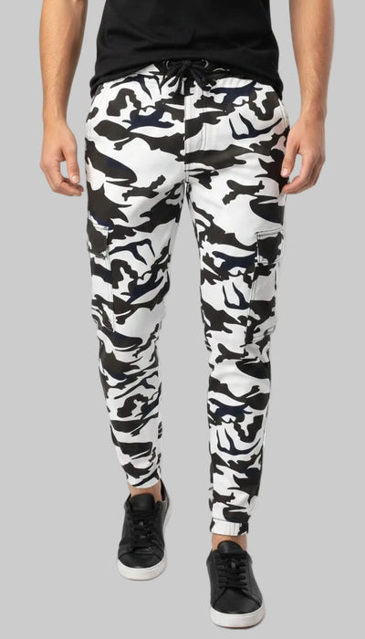 Men's Camo Cargo Joggers./MH