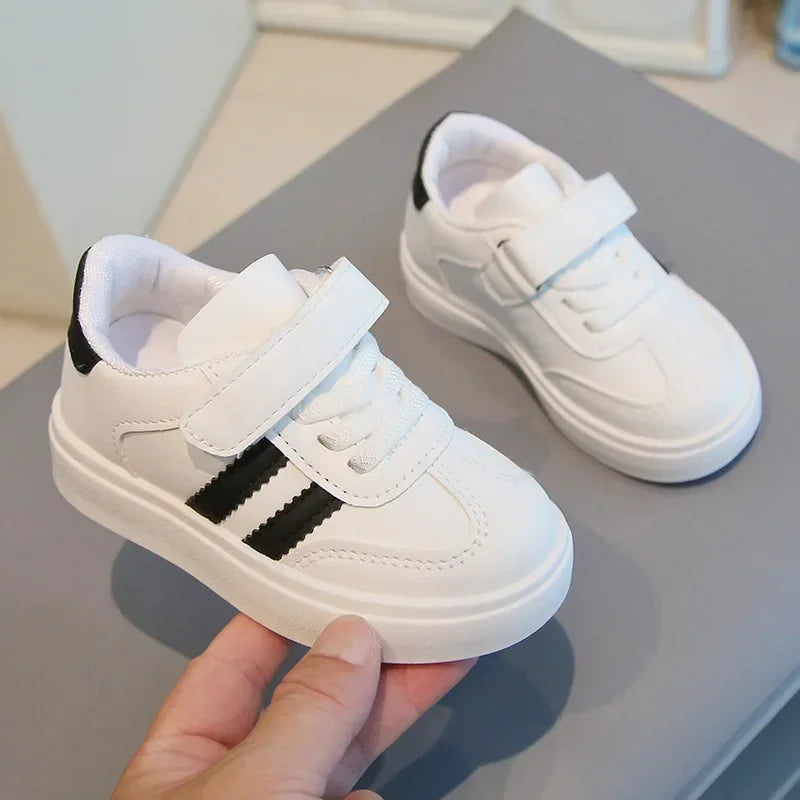 Kids Sports Shoes for School Boys Girls White Shoes.