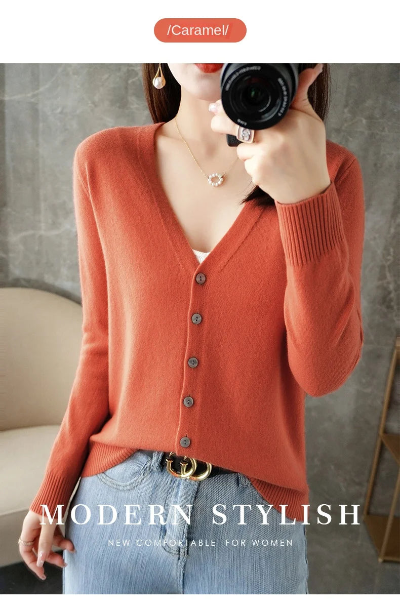 New V-Neck Temperament Small Fragrant Wind Women Loose Sweater .