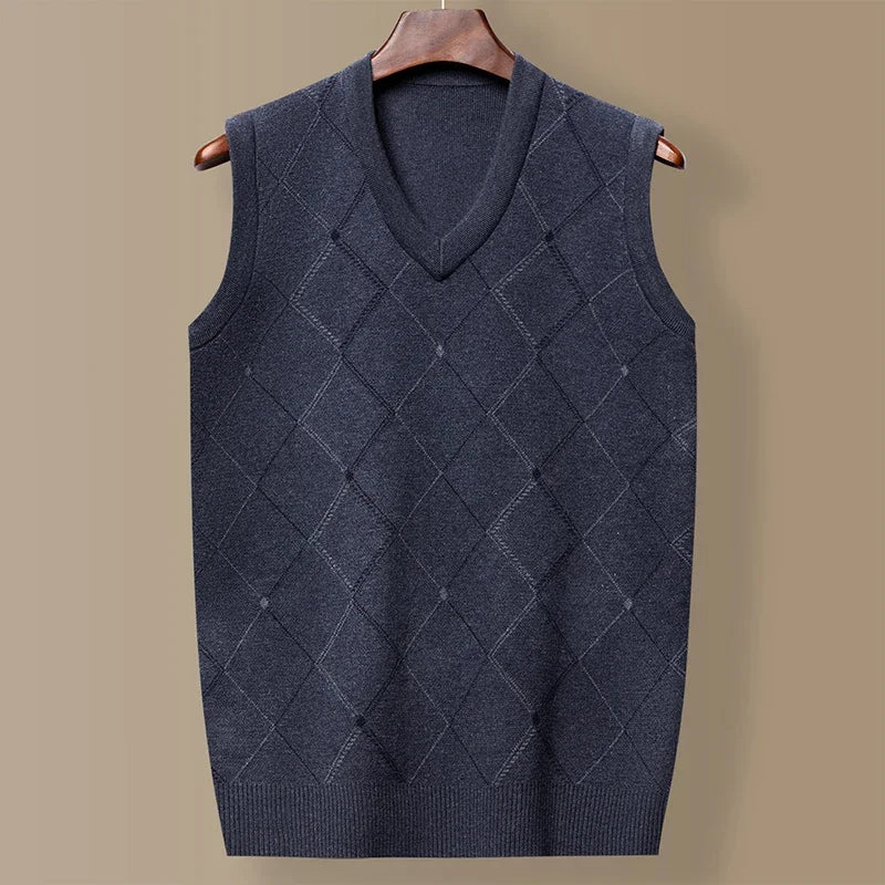Casual Sweater Tank Top Autumn and Winter Warm Men's Vest.
